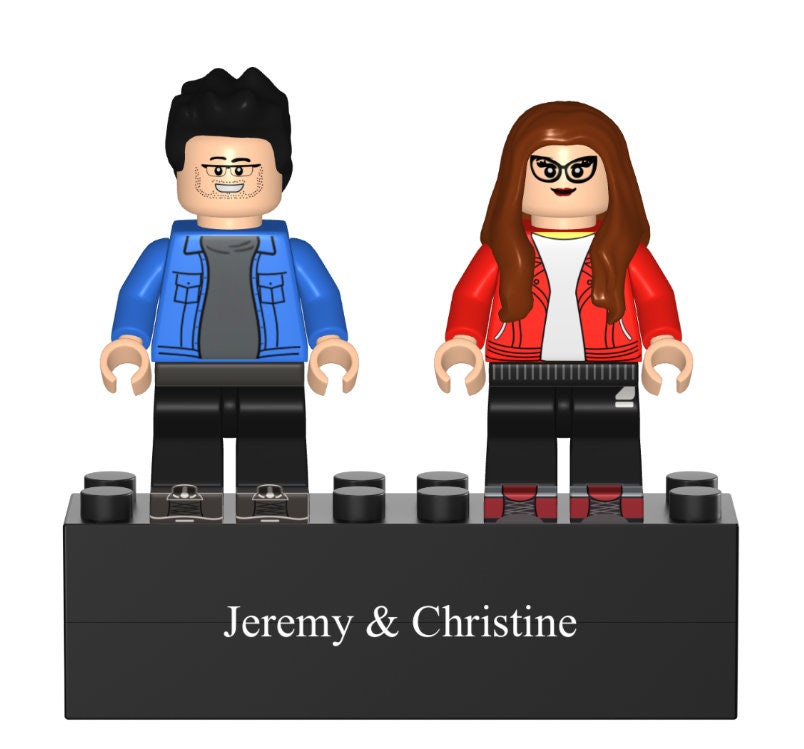 Personalized Couple Minifig with Engraved Base & Display Box