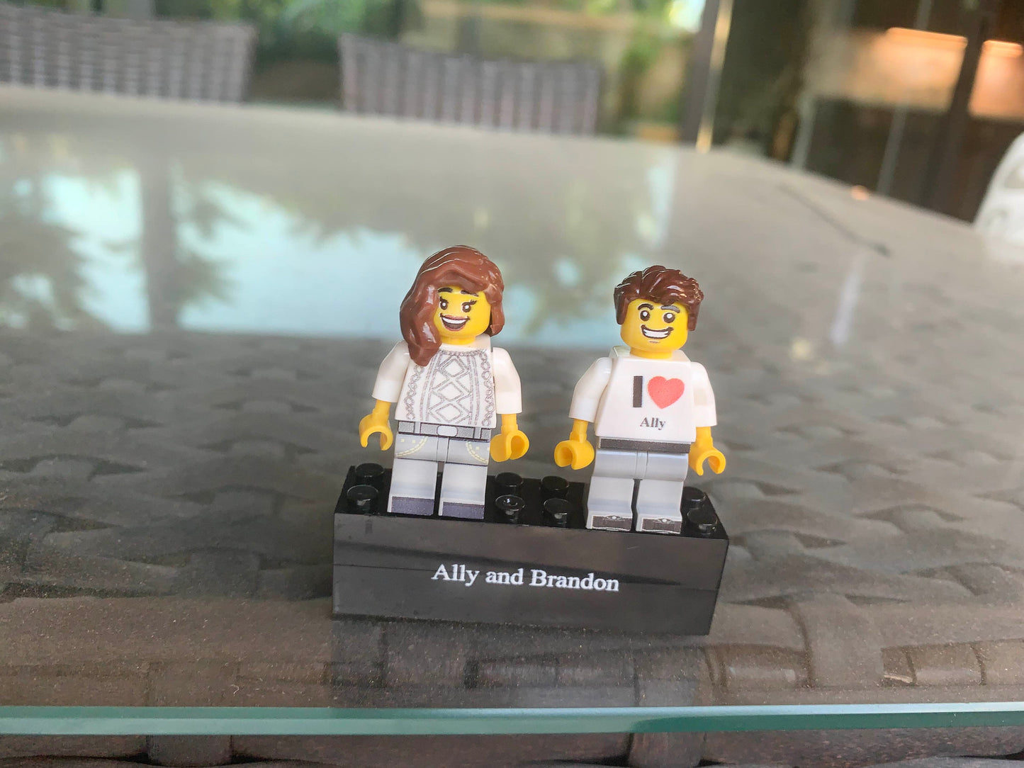 Personalized Couple Minifig with Engraved Base & Display Box